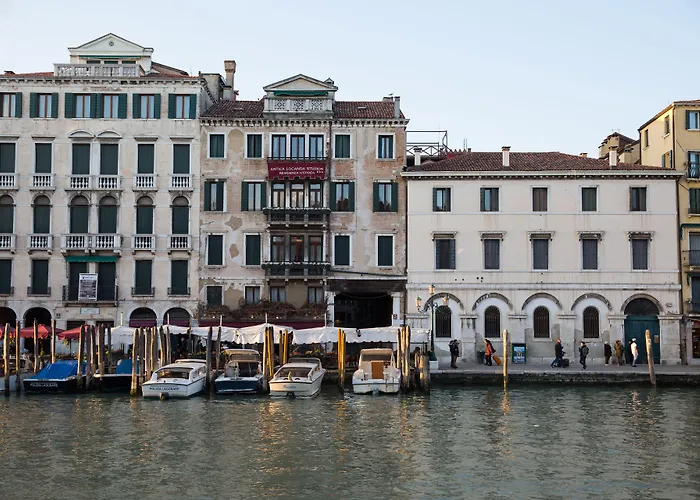 Riva del Vin BOUTIQUE HOTEL Venezia